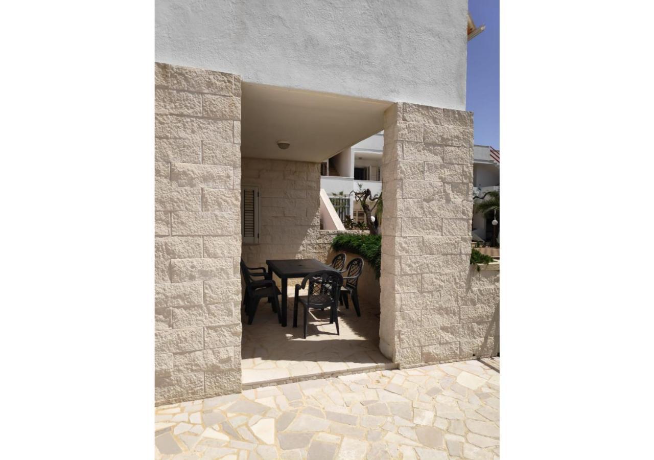 Apartamento Casa A Due Passi Dal Mare Torre Pali Exterior foto