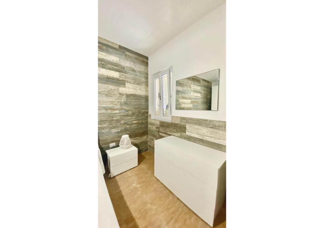 Apartamento Casa A Due Passi Dal Mare Torre Pali Exterior foto