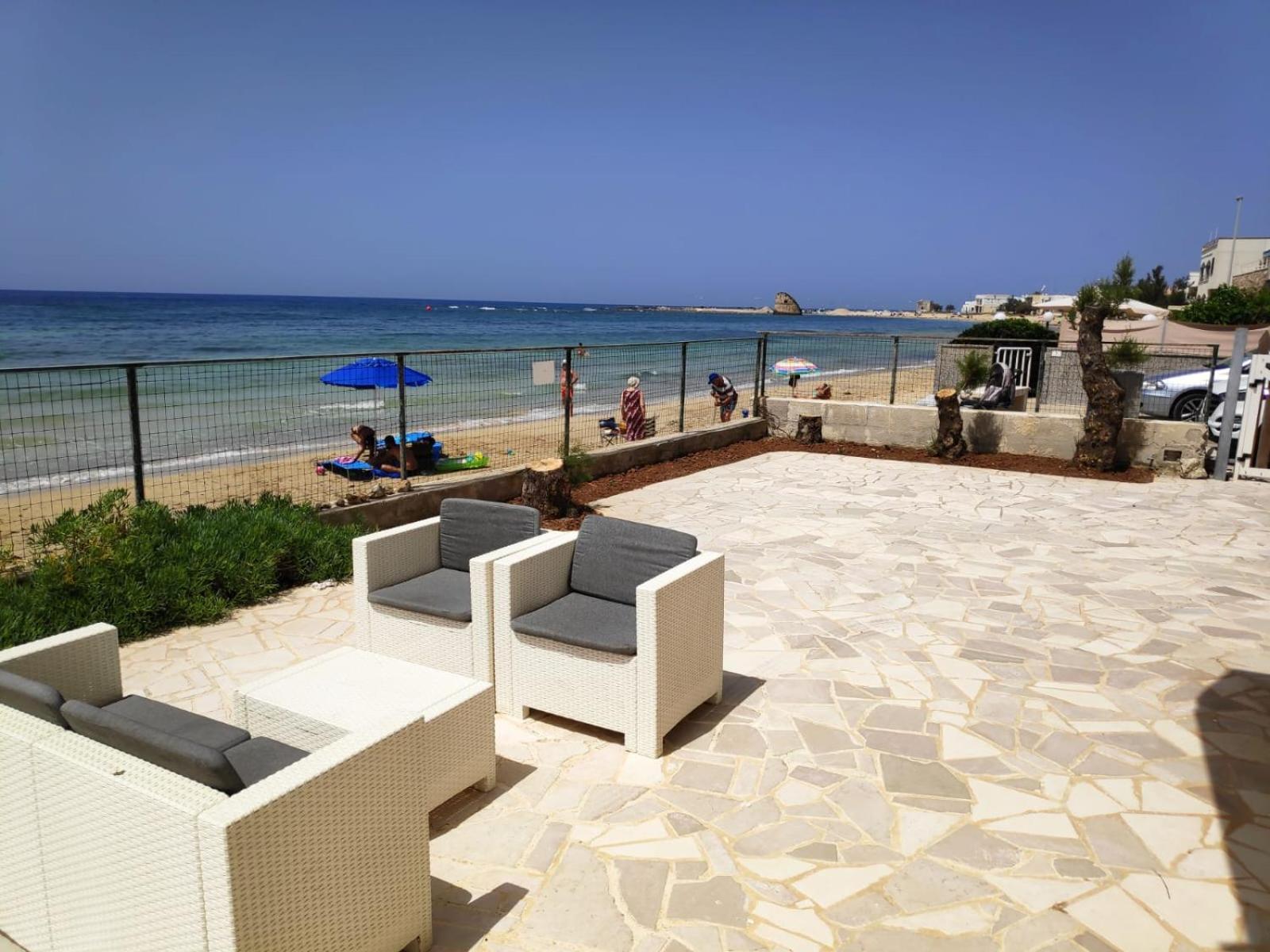 Apartamento Casa A Due Passi Dal Mare Torre Pali Exterior foto